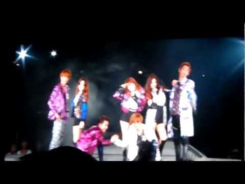 [HD FANCAM] TTS feat. Sehun, Chanyeol, D.O, Luhan (EXO) - DJ Got Us Fallin' In Love SMTOWN INA