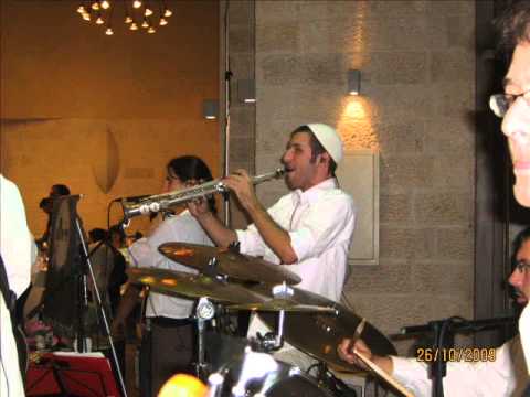 להקת כיכר החתונות-מראה כהן-ביצוע חי מחתונה