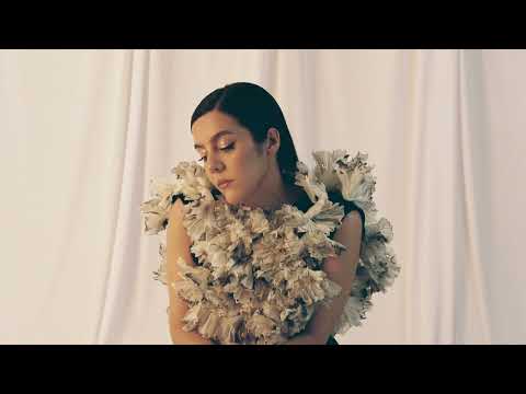 Valeria Castro - lo que siento (Audio Oficial)