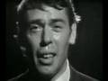 Jacques Brel-Ne me quitte pas (eng. subtitles) 