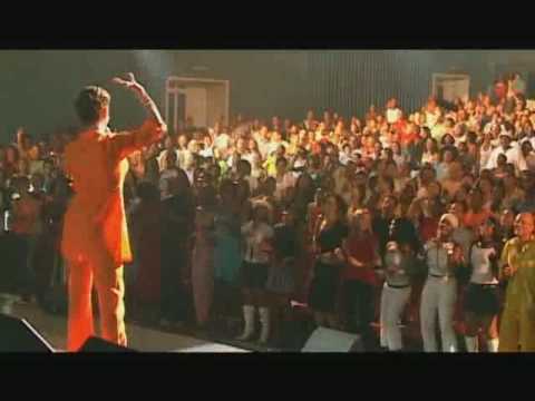 ya no haces falta bamboleo en vivo