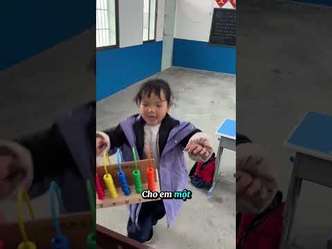 Thầy giáo tặng ém học sinh món quà động lực #shorts