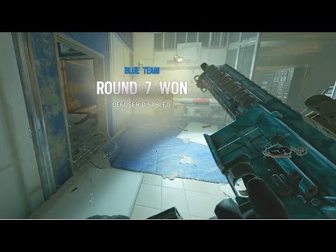 Running and Gunning - Rainbow Six Siege