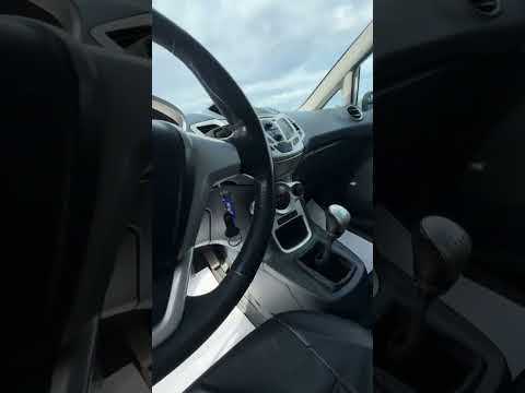 фото ford fiesta mk6 0