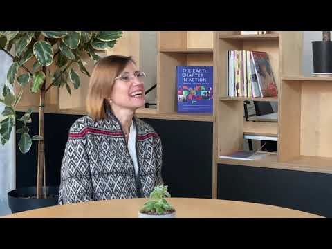 One Person One Language: raising trilingual children when both parents speak a different language