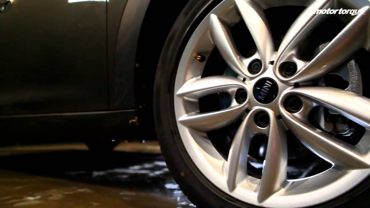 Mini Countryman review 2012