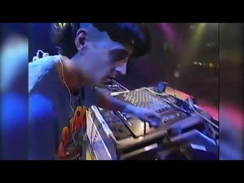 DJ Delirium - Dance Or Die!  (Thunderdome '96 live)