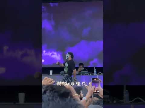 His moves⚡️❤️‍🔥....@Talwiinder #talwiinder #music #concert #misfits