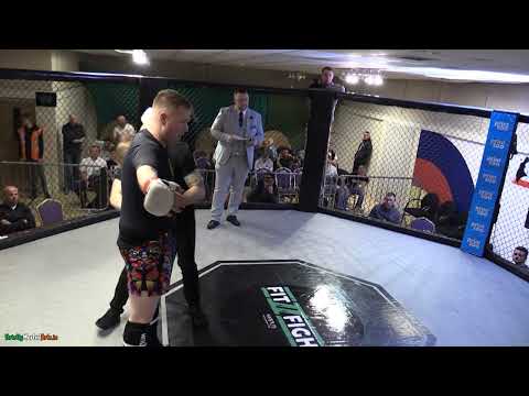 Stephen Wallace vs Jon Stanciu - Fit2Fight