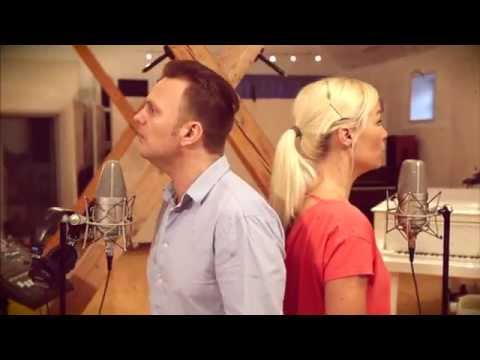 Ebberfeld - Mon Du Synger Om Mig? (Officiel Video)