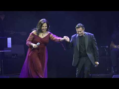 Mario Frangoulis İstanbul konseri ile büyüledi