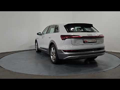 Audi e-tron 50 Quattro Technik €301p/m - Image 2