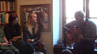 Glen Hansard - Love Don&#39;t Leave Me Waiting / On Raglan Road @ Shakespeare and Company Bookstore