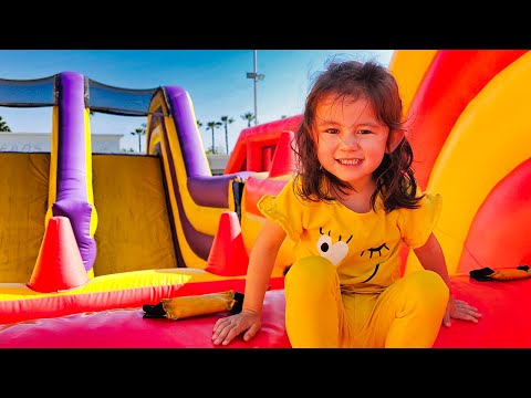20+ Minutes of Bounce House Jumping at FunBox Buena Park