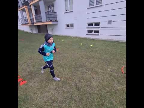 Pełny trening  sesja treningowa specyficzna dla skrzydłowych Damian  Popovych  Young Champion Płock