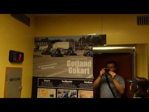 1980's DEVE Holeless Hydraulic Elevator @ Hotel Gute, Visby, Gotland, Sweden.