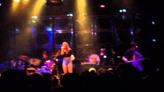 Meg Myers performs Heart Heart Head at the El Rey Theatre (