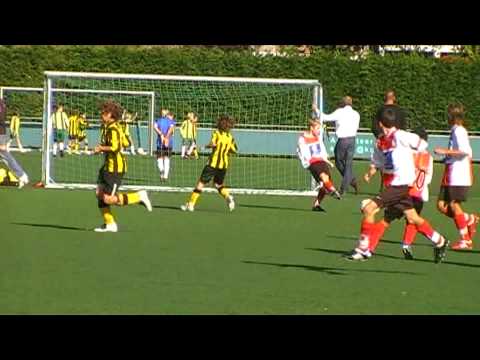 HVV D2 - RKAVV D1, 1e helft, ruststand 0-1.