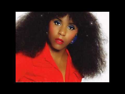 Stephane Deschezeaux Feat Kiki Kyte - Mystery (Original Mix)