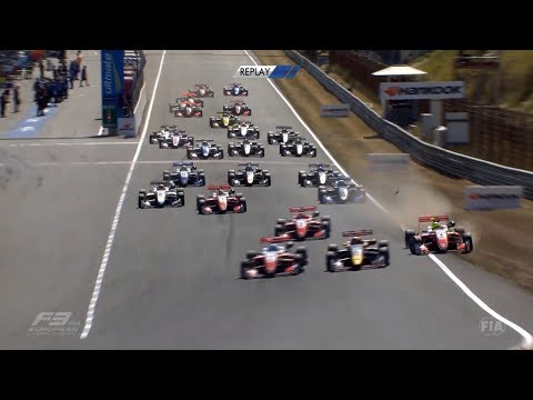 FIA Formula 3 European Championship 2018. Race 2  Circuit Zandvoort. Start Crashes