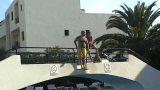 preview picture of video 'Holiday Club Alvorferias Apartments, Alvor, Portugal 2007'