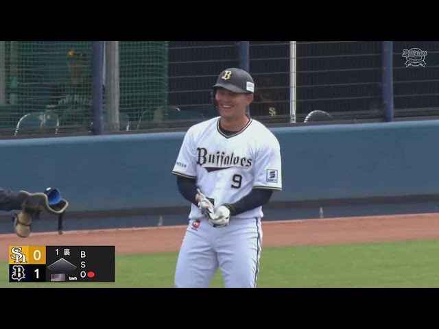 【ファーム】低めの球を上手く拾った!! バファローズ・野口智哉 右中間を破る先制タイムリー3ベースヒットを放つ!!  2023年4月28日 オリックス・バファローズ 対 福岡ソフトバンクホークス