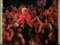 Bette Midler : Backstage Beast of Burden & Video - Allison Slowski Bette Midler : Backstage Beast of Burden & Video