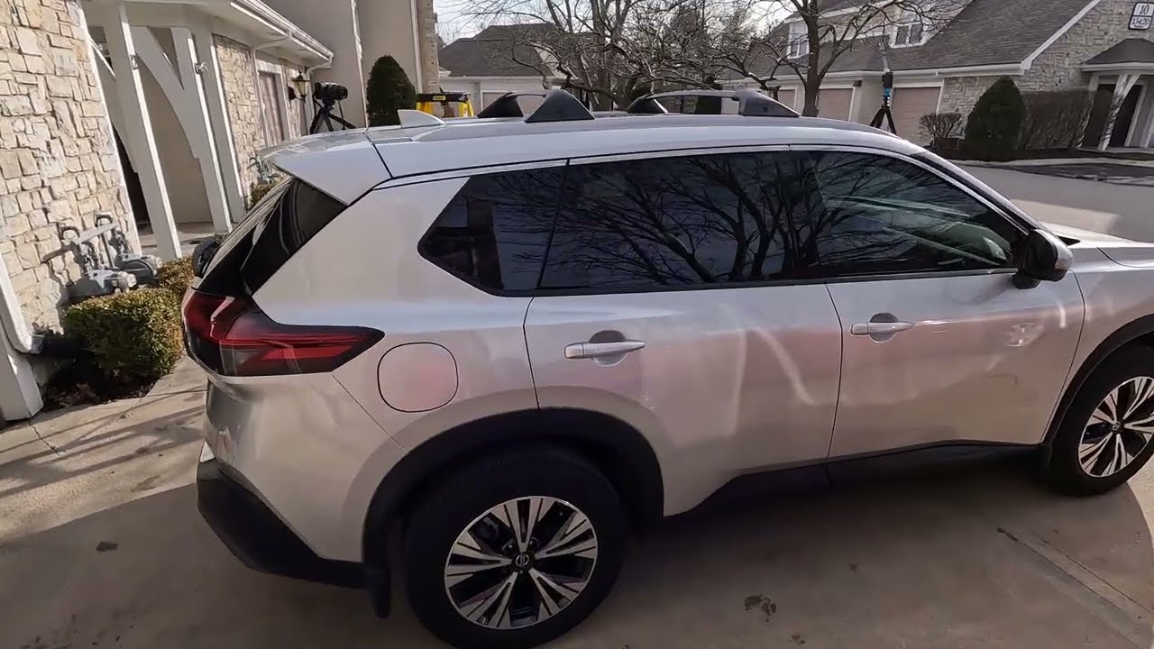 Roof Rack Cross Bars Install - 2021 and up Nissan Rogue