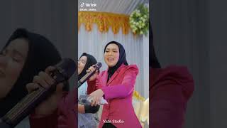 Download lagu Ngenah Banget Selfi Yamma bawakan lagu bugis Viral mp3 Download lagu Ngenah Banget Selfi Yamma bawakan lagu bugis Viral mp3