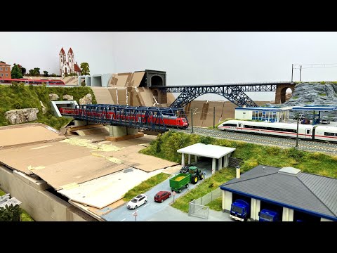 H0 Modelleisenbahn I Anlagenübersicht I offene Bauabschnitte I Zugfahrten in 1:87 I Oktober 2022