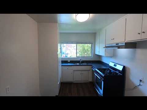 PL9096 - Beautiful Sherman Oaks 2 Bed + 2 Bath Apartment For Rent!
