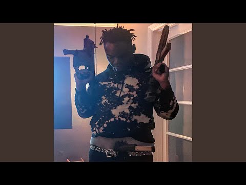 SHE ADORE ME!/I BEEN Geeked