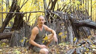 Building a Debris Hut Shelter for Long-Term Living
