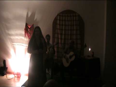 Alice Costa Franco - (Fado Meia Noite) Definição