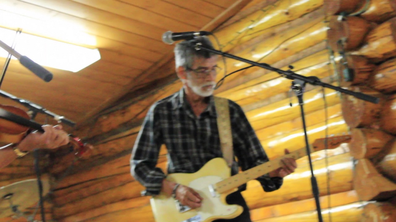 Roaring Rapids Hall