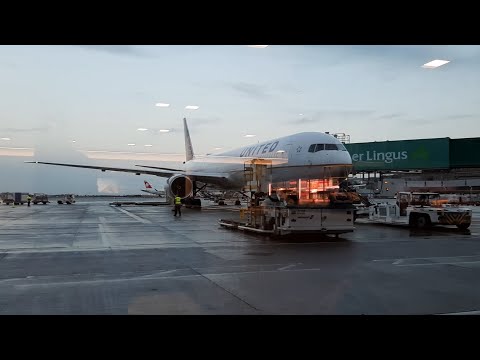 Miniatura de YouTube para United Airlines Boeing 767-400 Passenger