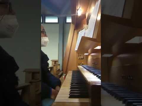 Fa' che ascoltiamo, Signore, la tua voce. ( Salmo 129)