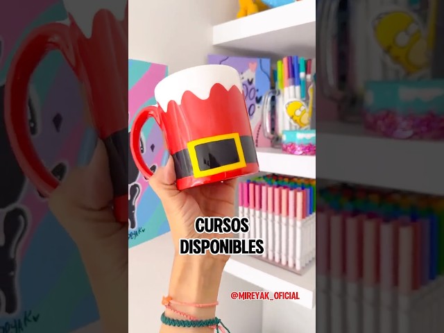 Vídeo relacionado con Cuor di Ceramica Taza Mug Navidad Merry Christmas con gnomos personalizada con nombre (nombres corazón)