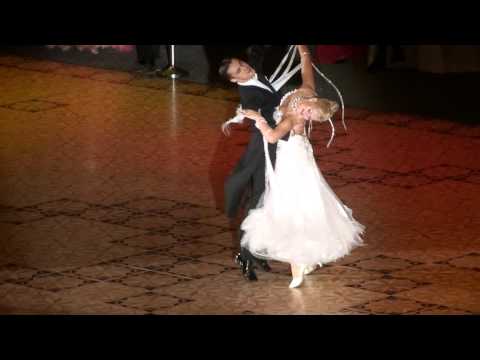 IDSF International Open Standard 16-35 - "Dance Masters" 2010 Bucharest - Slow Waltz