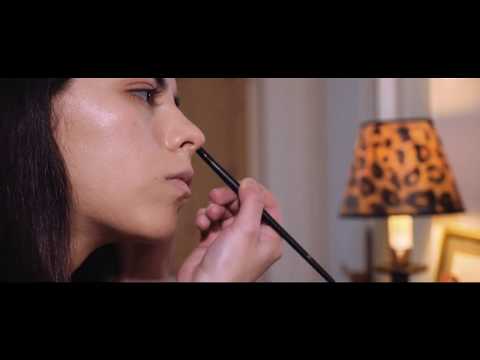 Pétunia (Clip Officiel) Ft. Douki