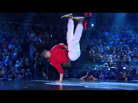 Red Bull BC One 2011 Round 6 - 3T vs Taisuke