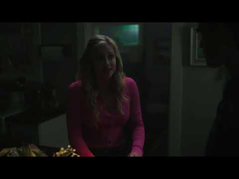Betty tells Archie Cheryl's planning something | 6x01