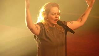 VUUR - Days Go By - London (live @ Hedon Zwolle 13.04.2018) 4/5