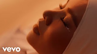 Download lagu Aina Abdul - Sesaat mp3 Download lagu Aina Abdul - Sesaat mp3