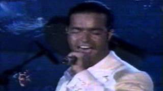 pablo montero  cruz de olvido y mujer bonita en festival acapulco acafest