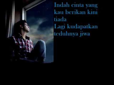 UNGU SEJAUH MUNGKIN LIRIK