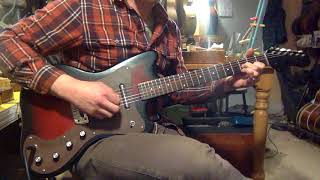 Video thumbnail for 1967 Danelectro-made Silvertone 1452 "Hornet" electric guitar by Jake Wildwood & Co