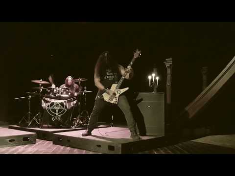 DISGRACE AND TERROR - ESQUELETO DEL DIABLO