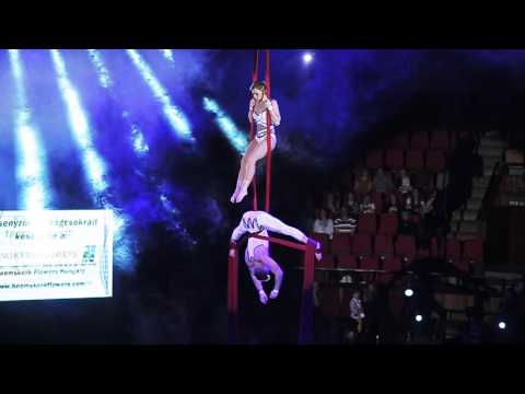Krajnyák Norbert & Szlávy Eszter Aerial silk duo