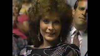 Loretta Lynn - Living Legend Award - 1986 - Music City News Awards